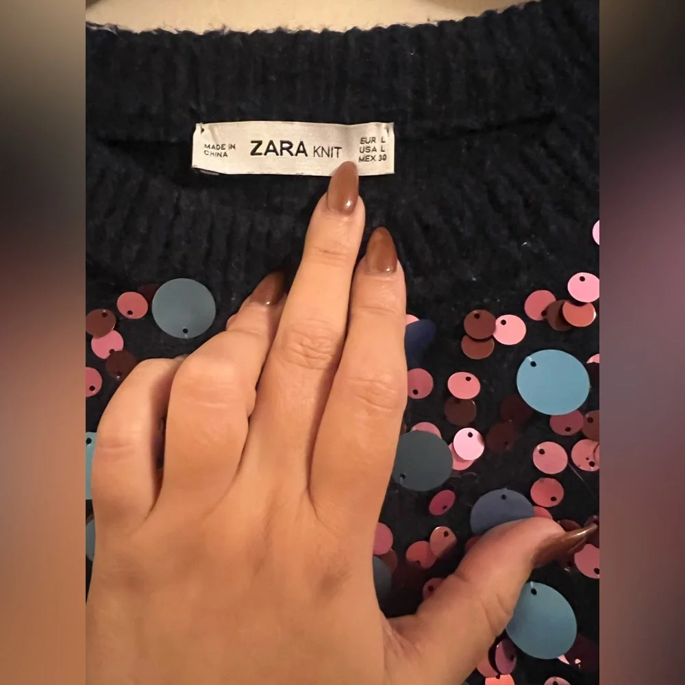 Zara Sequin Embellished Sweater - Purple and Blue lightly worn SZ L - Picture 6 of 6